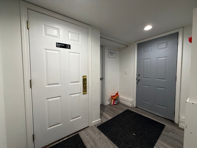 More Photos Of , Worcester General Retail For Sale