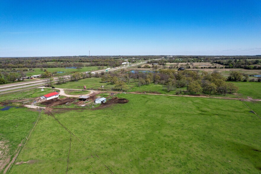 More Photos Of 2110 SW Access Rd, Mount Vernon Land For Sale