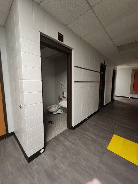 More Photos Of 14733 Main St, Moores Hill Flex For Sale