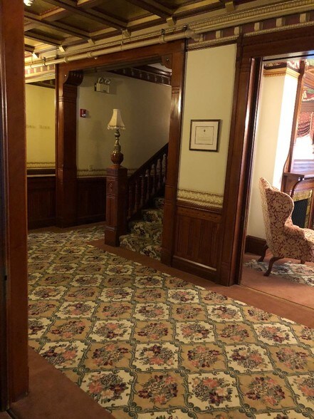 More Photos Of 51 Harvard St, Worcester Office Residential For Sale