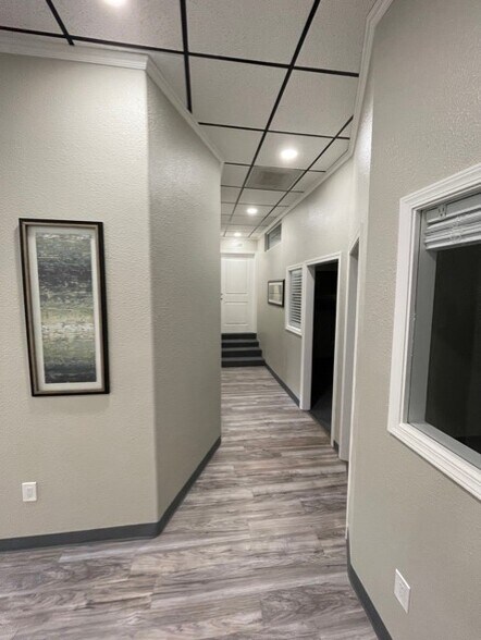 More Photos Of 30 Acoma Blvd S, Lake Havasu City Office For Lease