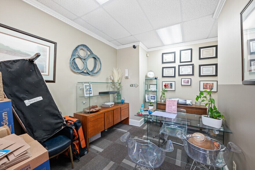 More Photos Of 1348 Matthews Township Pky, Matthews Office For Sale