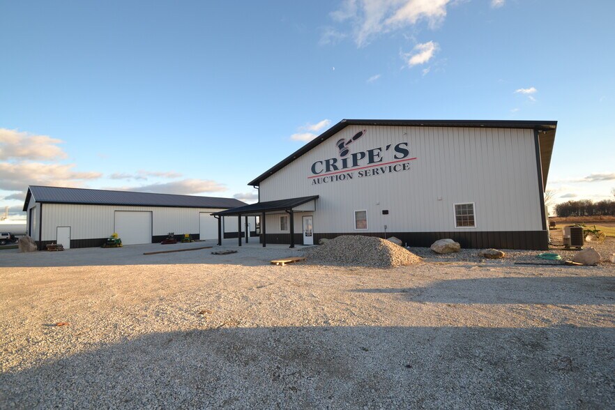 More Photos Of 3247 E State Road 28, Tipton Warehouse For Sale