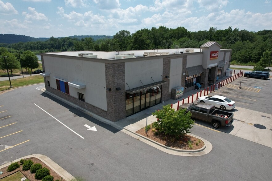 More Photos Of 4601 Northshore Dr, North Little Rock Convenience Store For Lease