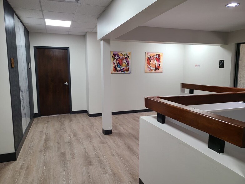 More Photos Of 1715 Eastbay Dr. Largo, Fl 33771, Largo Medical For Lease