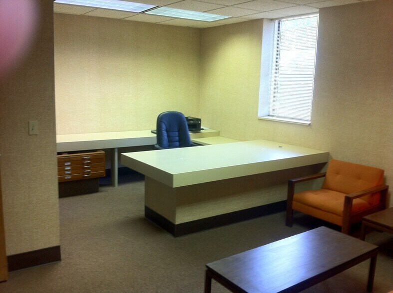 More Photos Of , Huntington Unknown For Sale