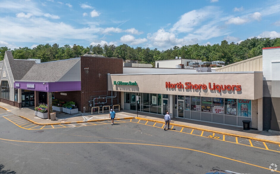 More Photos Of 164-180 Main St, Saugus Unknown For Lease