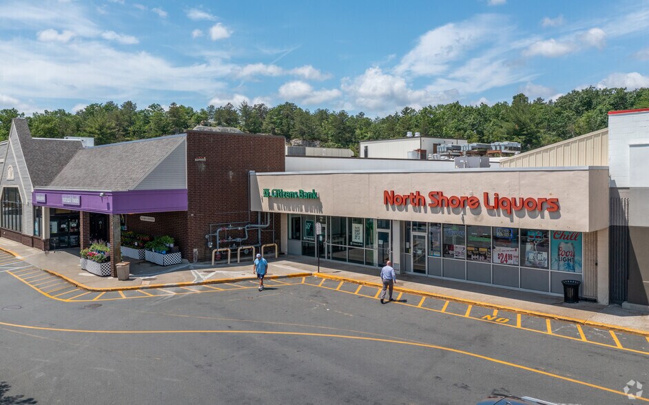 More Photos Of 164-180 Main St, Saugus Unknown For Lease
