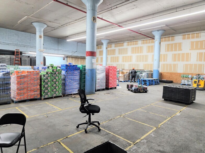 More Photos Of 38-20 Review Ave, Long Island City Warehouse For Lease