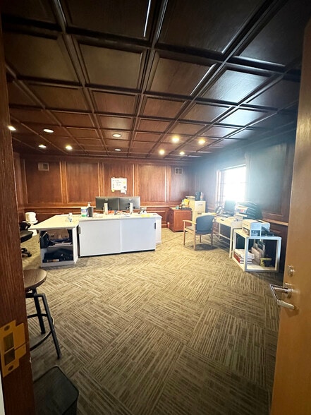 More Photos Of 2855 Byron Center Ave SW, Wyoming Medical For Sale