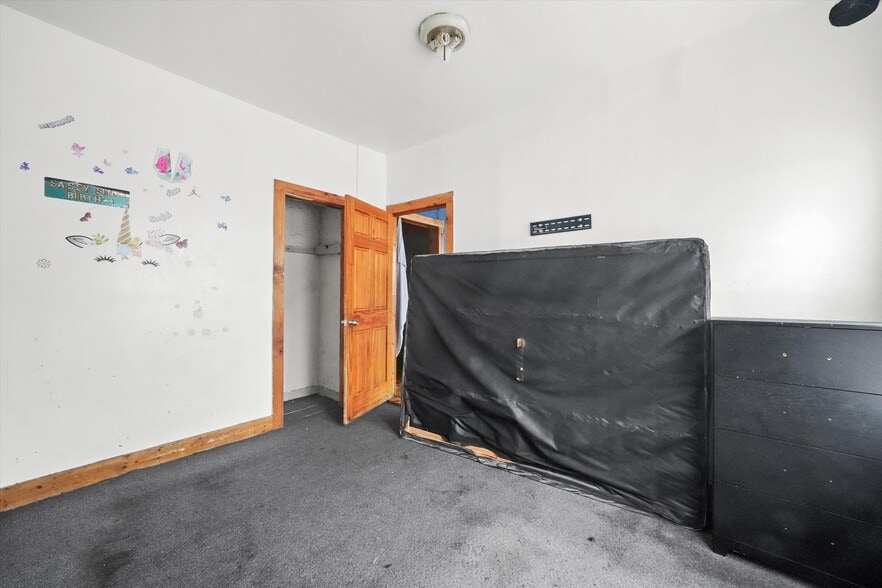 More Photos Of 4300-4310 W 16th St, Chicago Apartments For Sale