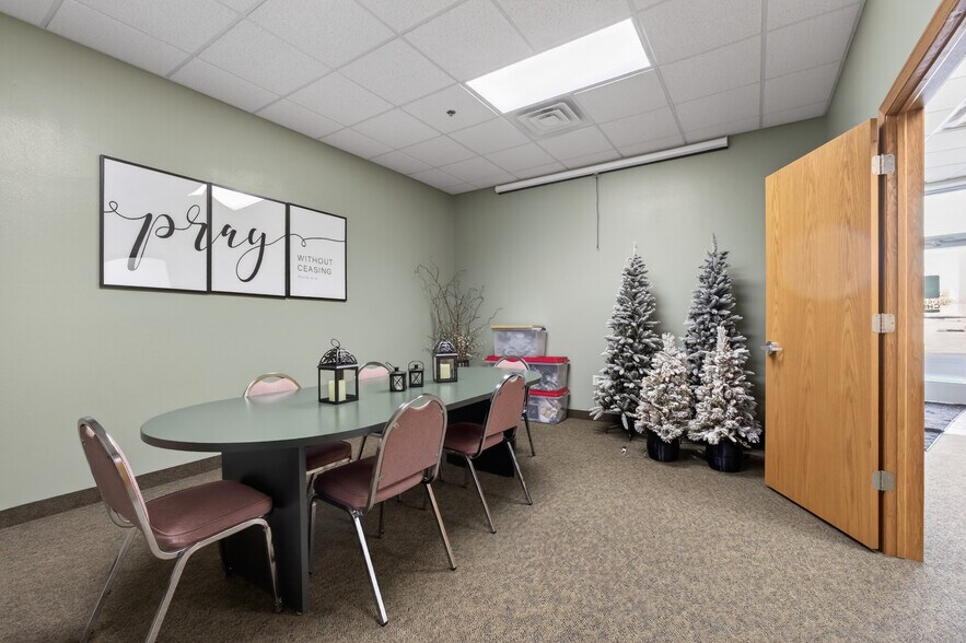 More Photos Of 1000 E Riverview Expy, Wisconsin Rapids Unknown For Lease