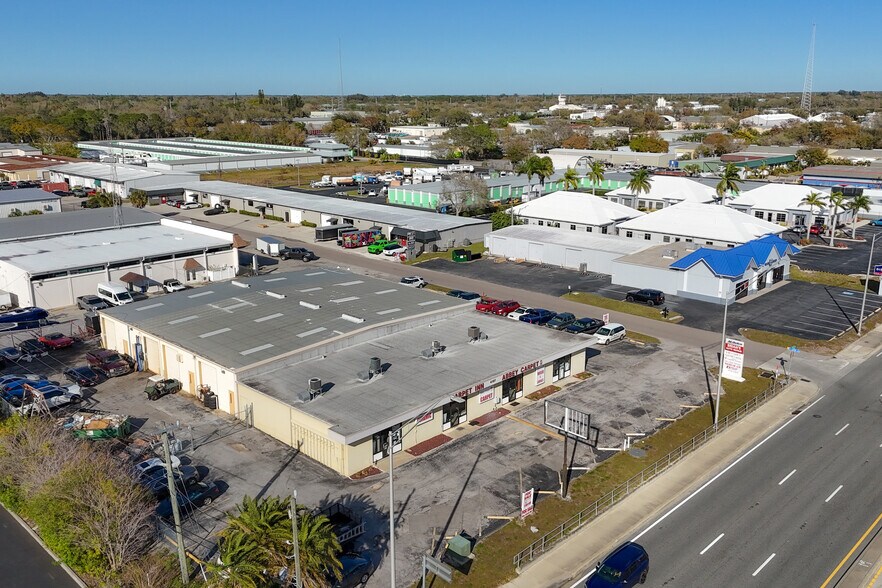 More Photos Of 4107 Clark Rd, Sarasota Warehouse For Sale