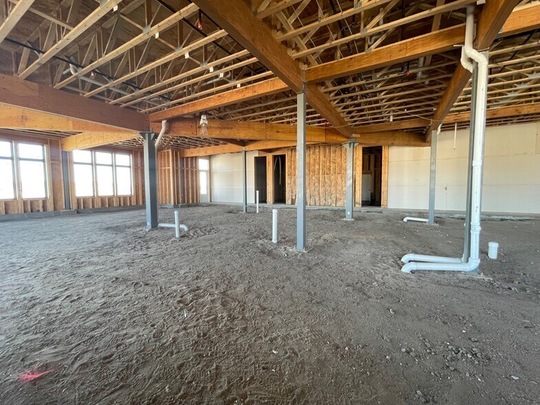 More Photos Of 2112 University Dr, Kearney Apartments For Lease