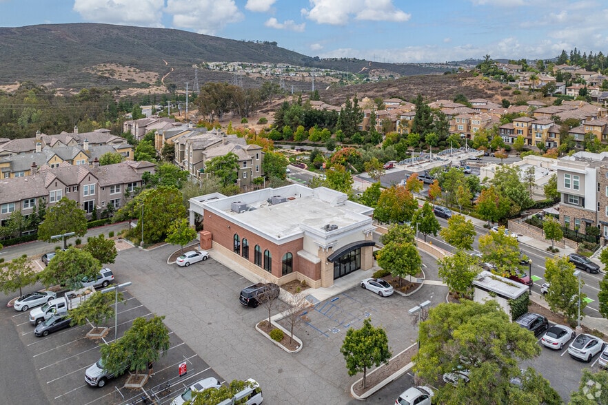 More Photos Of 1705 San Elijo Rd, San Marcos Bank For Lease