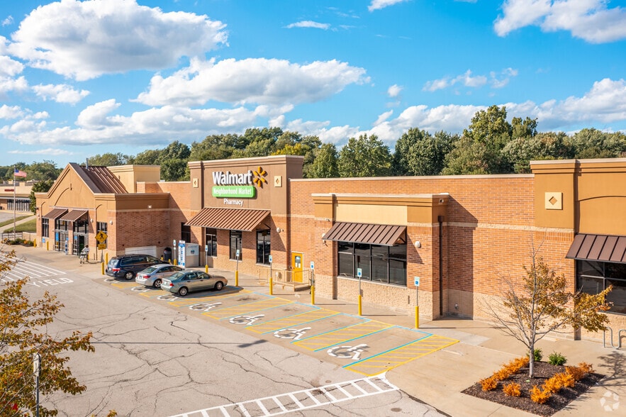 More Photos Of 9000-9078 Metcalf Ave, Overland Park Unknown For Lease