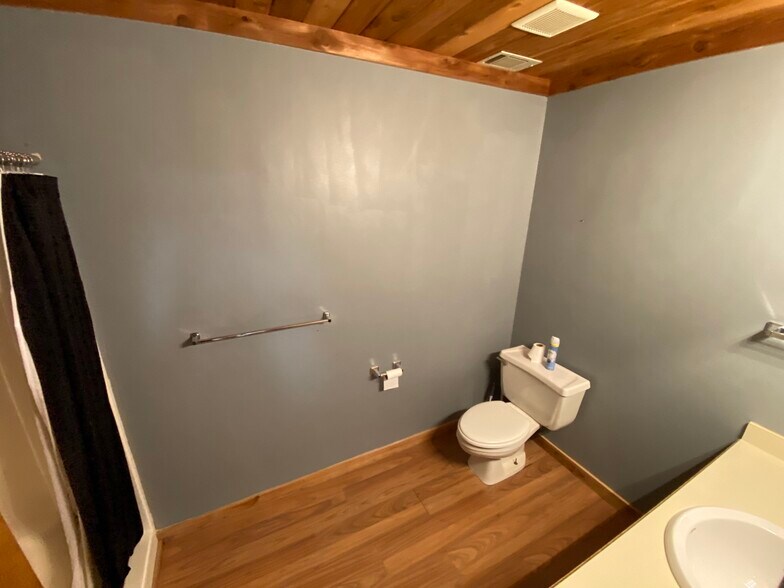 More Photos Of 4352 Canton Hwy, Cumming Warehouse For Sale
