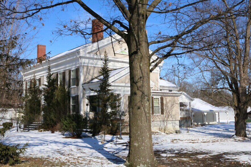 Primary Photo Of 2057 State Route 96, Trumansburg Hotel For Sale