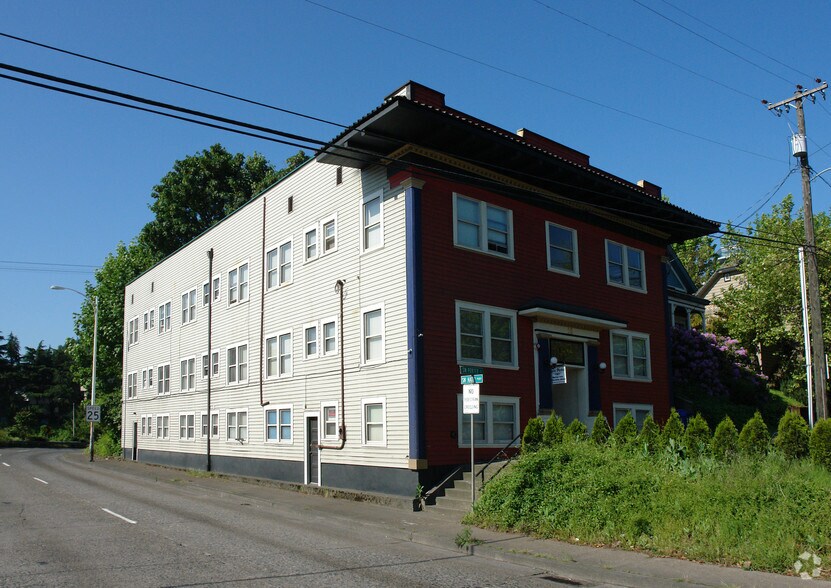 Primary Photo Of 16 SW Porter St, Portland Apartments For Sale