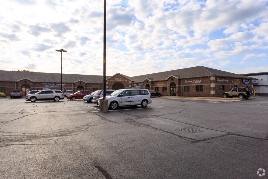 More Photos Of 7855 S Emerson Ave, Indianapolis Medical For Lease