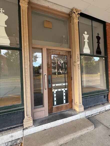 More Photos Of 7 Crane St, Clifton Springs Apartments For Lease