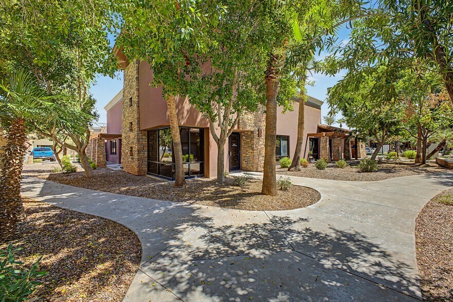 More Photos Of 2680 S Val Vista Dr, Gilbert Medical For Lease