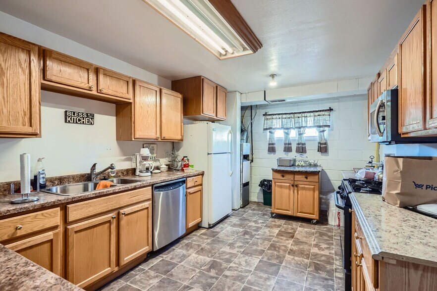 More Photos Of 100 N Market St, Keenesburg Religious Facility For Sale