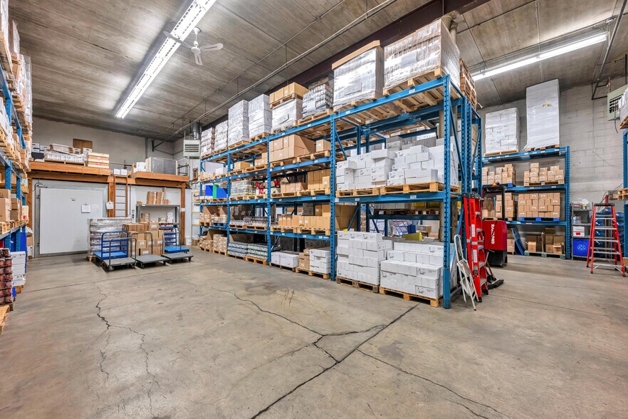 More Photos Of 1856 Pandora St, Vancouver Flex For Sale