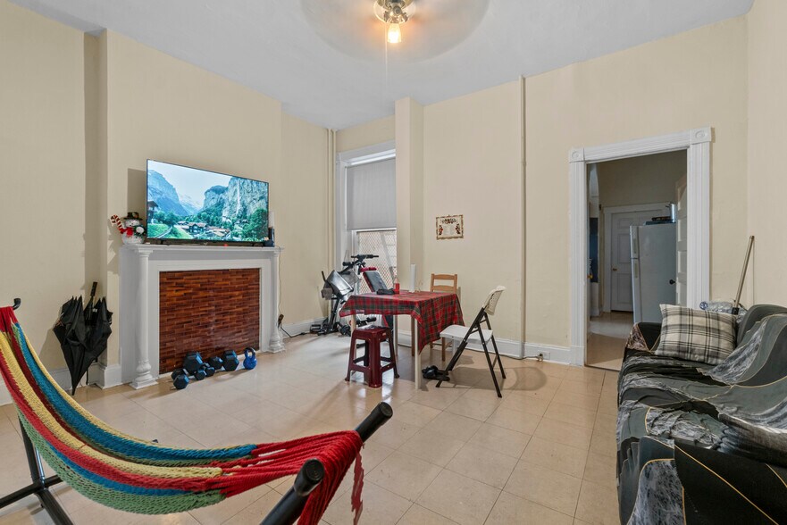 More Photos Of 2507 N Charles St, Baltimore Apartments For Sale
