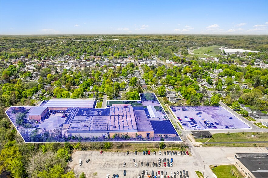 More Photos Of 429 E Grove St, Greenville Industrial For Sale