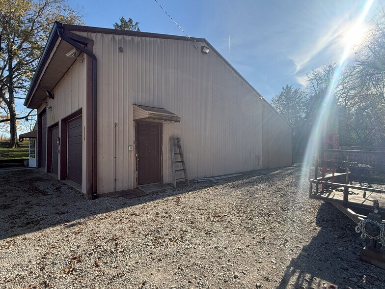 More Photos Of 273 W Hebron Ln, Shepherdsville Land For Sale