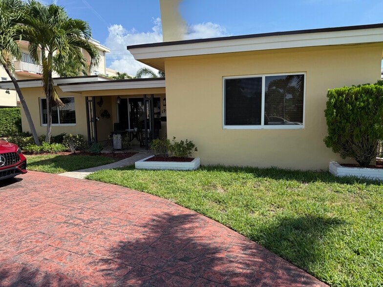 More Photos Of 1743 Rodman St, Hollywood Apartments For Sale