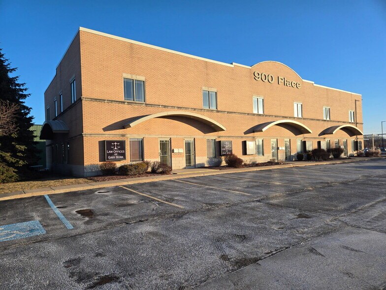 More Photos Of 900 Parker Pl, Schererville Office For Sale