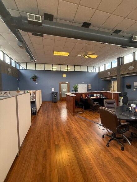 More Photos Of 2715 N Central Ave, Chicago Medical For Sale