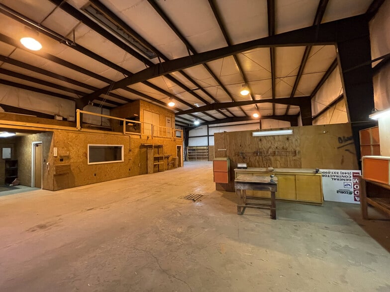 More Photos Of 57 Construction Ln, Fishersville Industrial For Lease