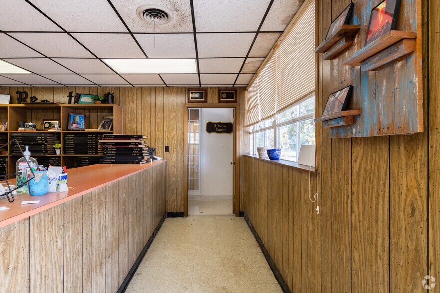 More Photos Of 615 Mulberry St, Louisville Industrial For Sale