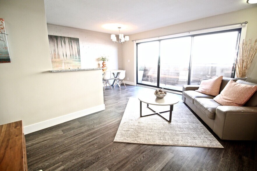 More Photos Of 4916 Grand Ave, Kansas City Apartments For Sale