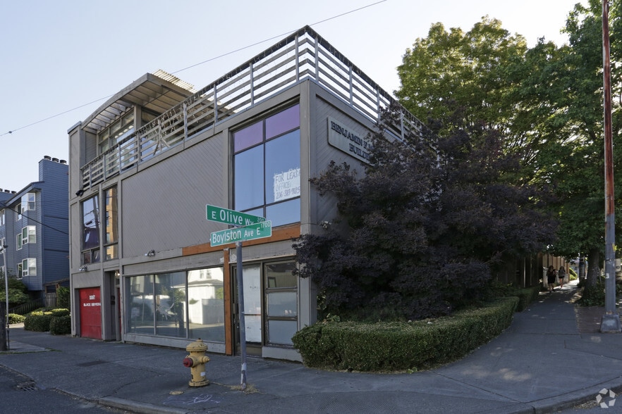More Photos Of 1716-1718 E Olive Way, Seattle Office For Sale