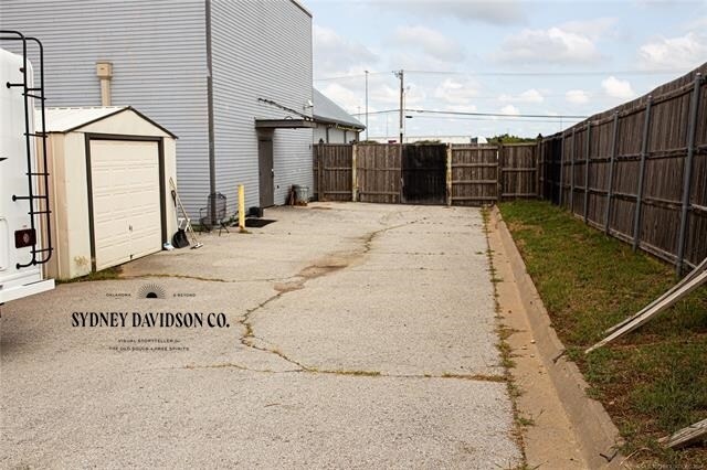 More Photos Of 6263 State Highway 66, Tulsa Restaurant For Sale