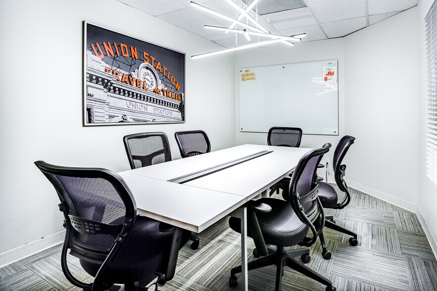 More Photos Of 4045 N Wadsworth Blvd, Wheat Ridge Office For Sale