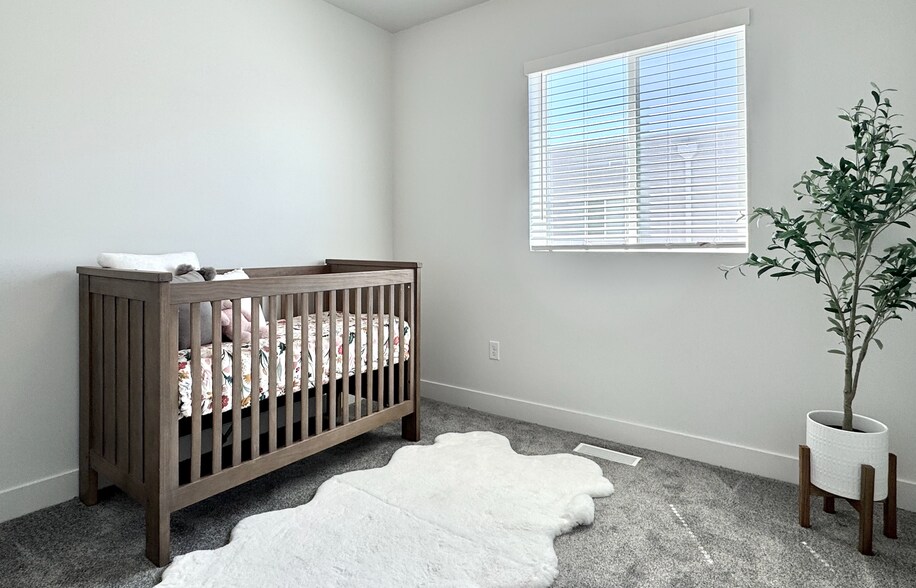 More Photos Of 2342 W LEIGH LN, West Haven Multifamily For Sale