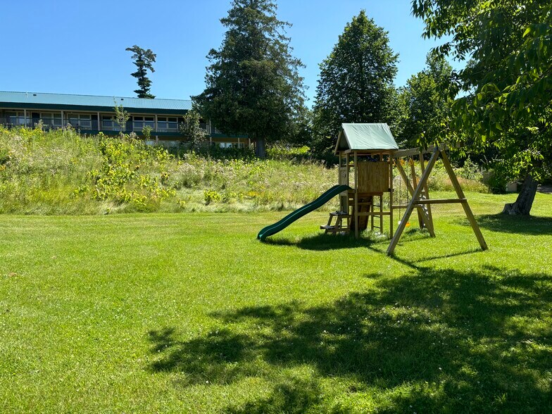 More Photos Of 501 Quadna Rd, Hill City Apartments For Sale