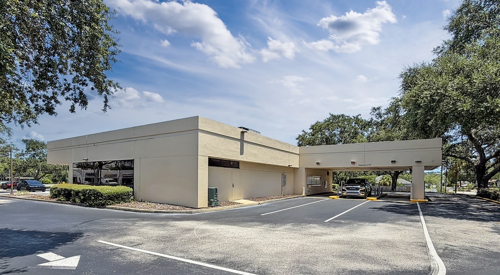 More Photos Of 1550 S Clyde Morris Blvd, Daytona Beach Bank For Sale