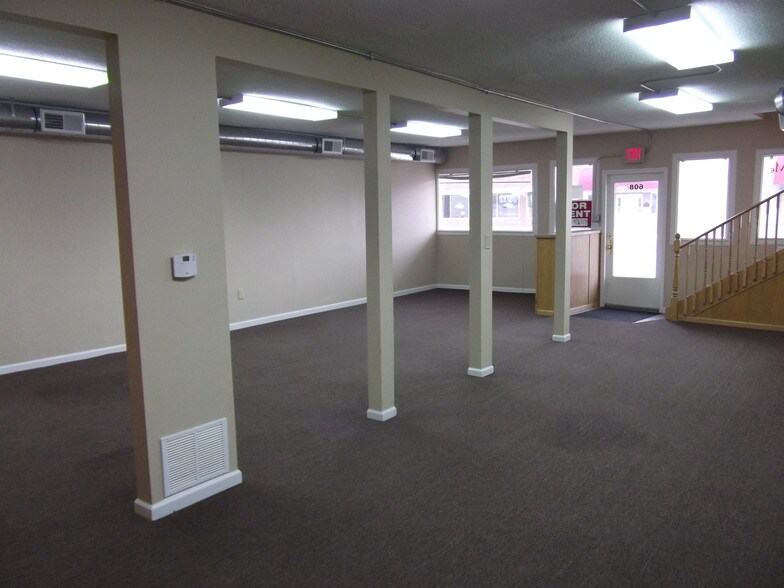 More Photos Of 608 Main St, Wellsville Storefront For Sale