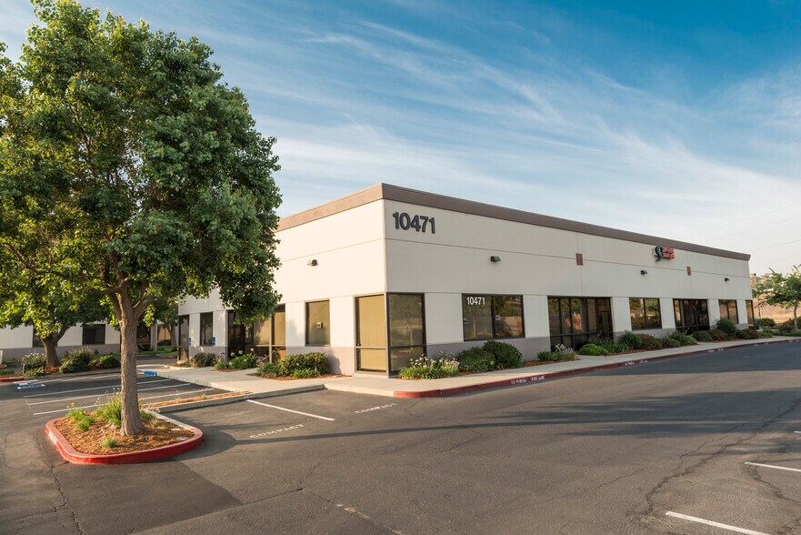 More Photos Of 10481 Grant Line Rd, Elk Grove Flex For Lease