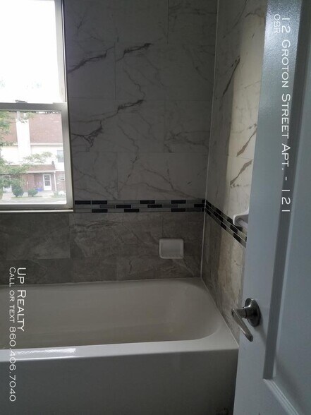 More Photos Of 12-16 Groton St, Hartford Apartments For Sale