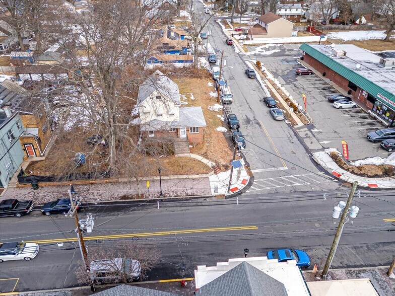 More Photos Of 512 New Brunswick Ave, Fords Specialty For Sale