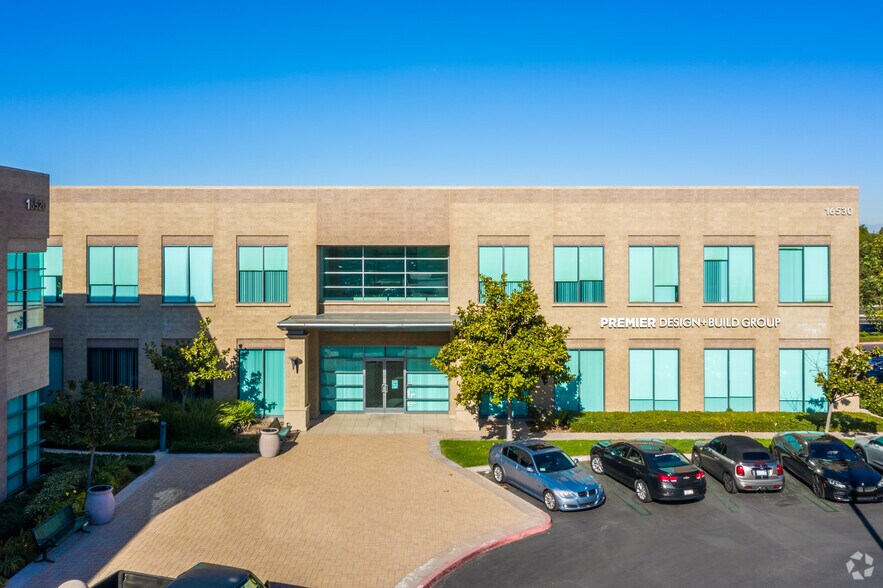 More Photos Of 16530 Bake Pky, Irvine Loft Creative Space For Lease