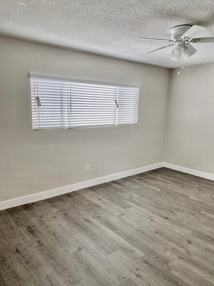 More Photos Of 1014 N Oxford Ave, Los Angeles Apartments For Sale