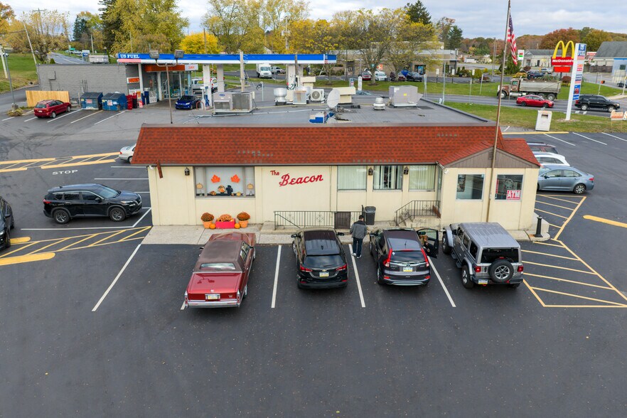 Primary Photo Of 189 Claremont Ave, Tamaqua Restaurant For Sale